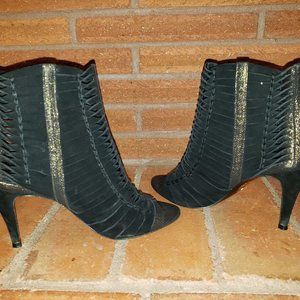 Elie Tahari Black/Gold Woven Suede Peep Toe Mid-Calf Bootie Size 38 1/2